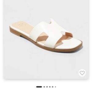 Target A New Day Nina 5W Women's White Slide Sandals NWT SOLD OUT